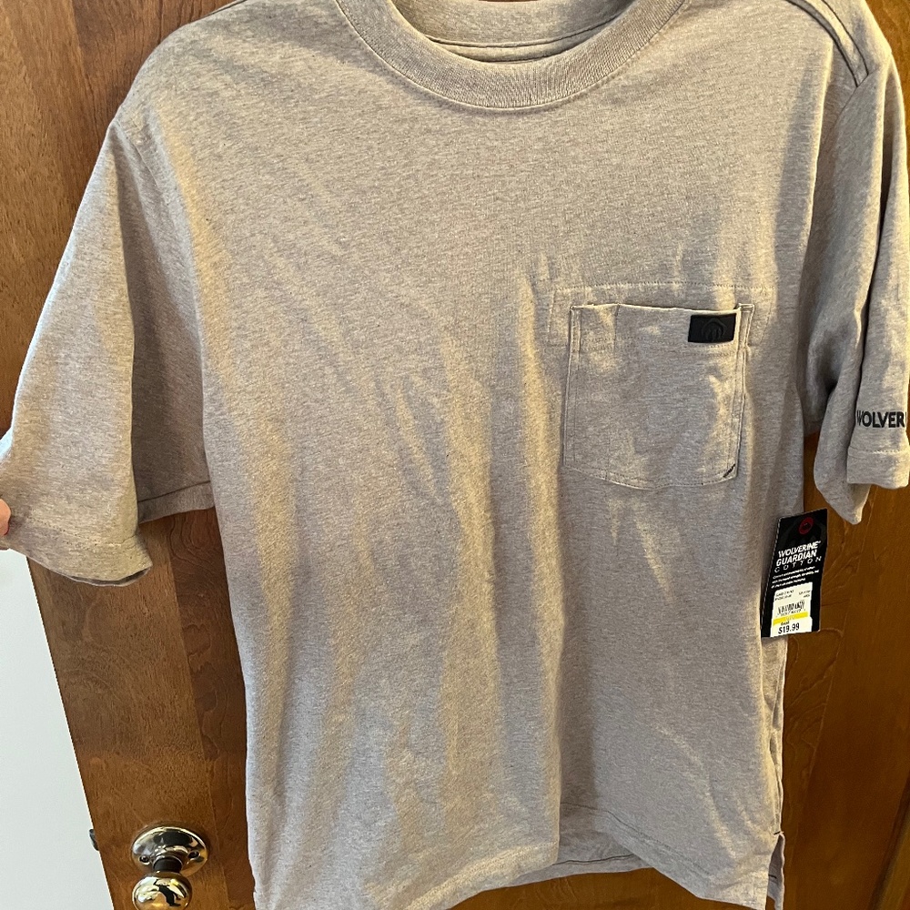 Mens wolverine tee